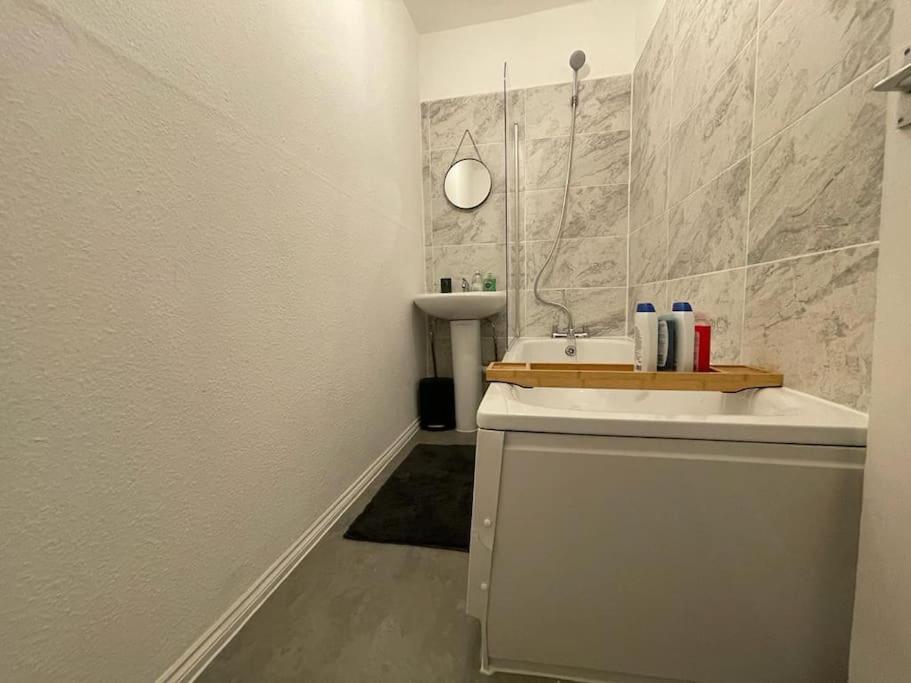 Stunning 2 Bedroom On Tower Bridge 伦敦 外观 照片